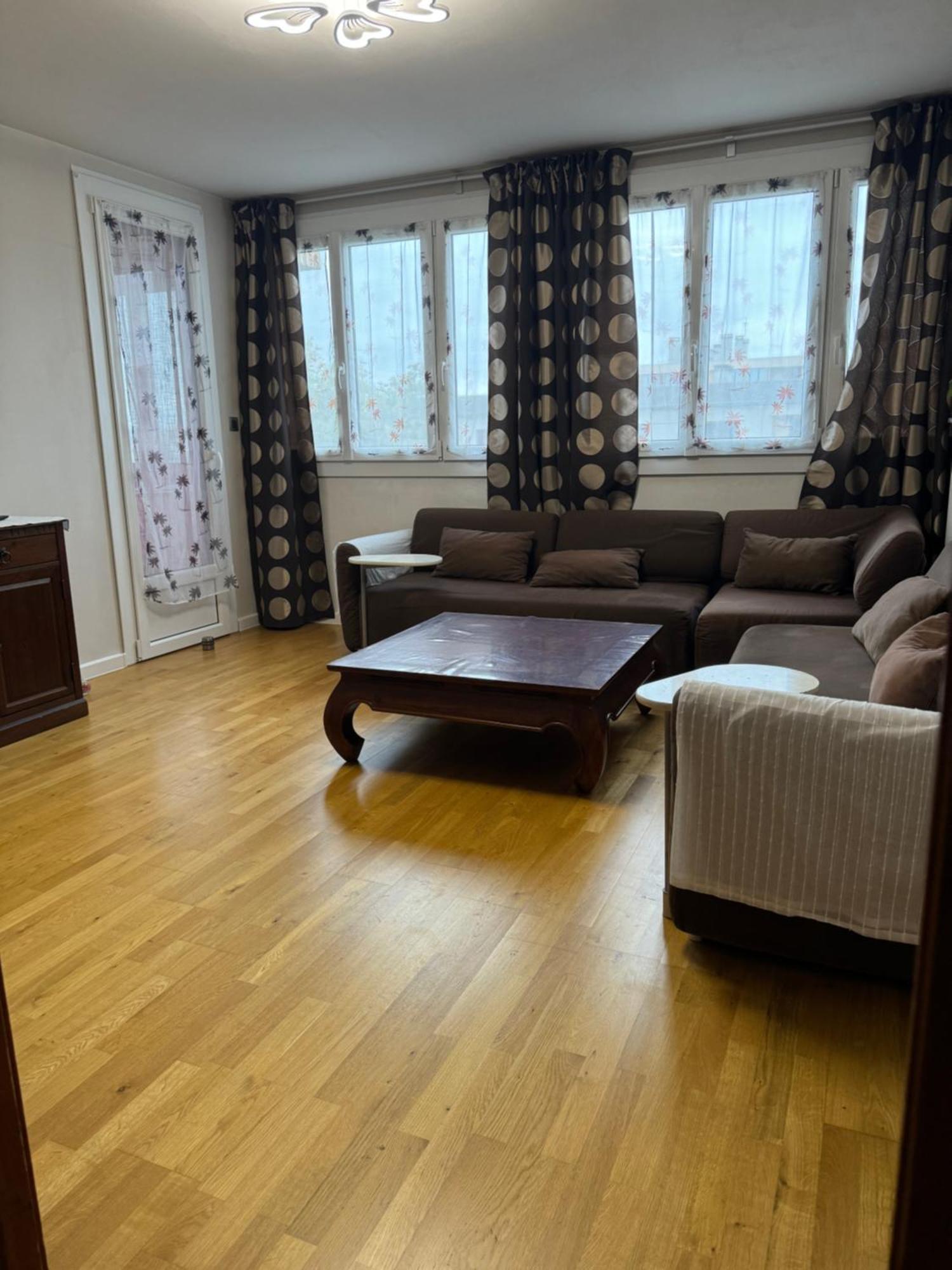 Appartement Periurbain De Paris Et Versailles Les Clayes-Sous-Bois Buitenkant foto